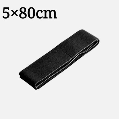 Sangles robustes et réglables conçues pour sécuriser les bagages et le fret. Parfaites pour garder les articles organisés et stables dans les coffres de voiture pendant le voyage.